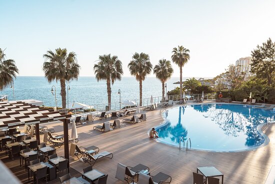 mengulas-hotel-terbaik-melia-madeira-mare-di-madeira