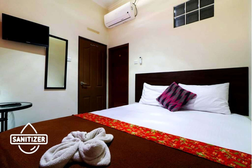 pengalaman-menginap-di-hotel-bandung-bantal-guling-pasar-baru
