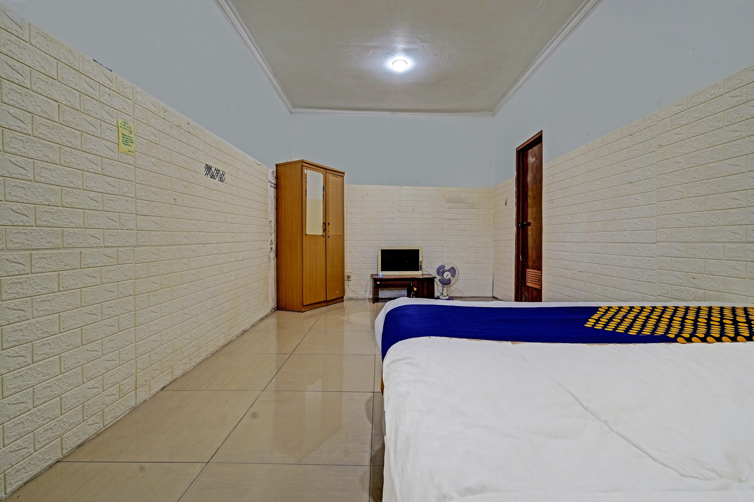 pengalaman-menginap-di-hotel-bandung-oyo-91330-city-munigar-residence-syariah