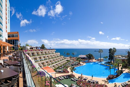 pestana-carlton-madeira-hotel-premium-di-pesisir-samudra-atlantik
