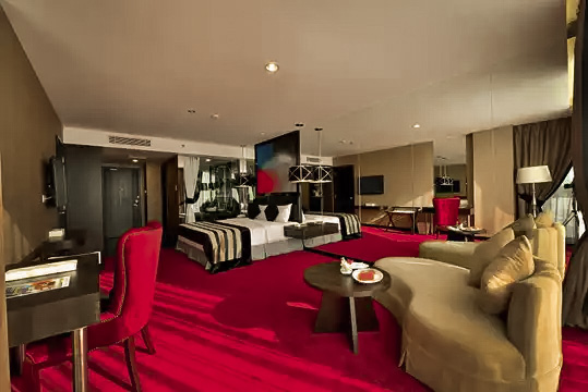 hotel-amaroossa-cosmo-jakarta-penginapan-nyaman-di-pusat-kota