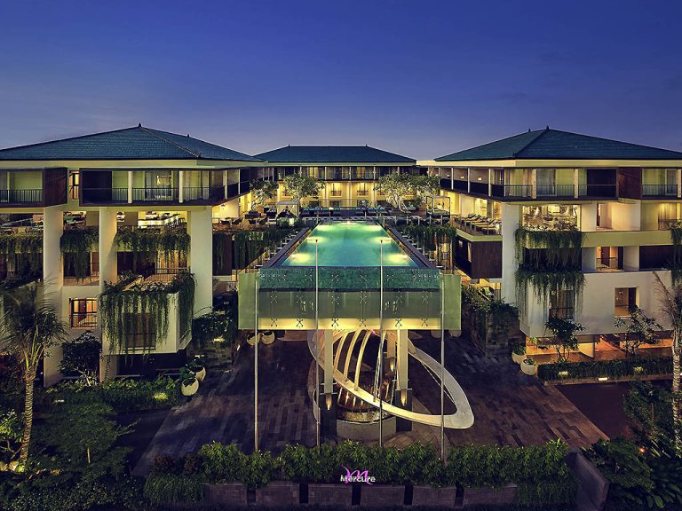 hotel-mercure-bali-legian-penginapan-nyaman-di-jantung-legian