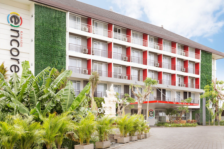 hotel-ramada-encore-seminyak-bali-penginapan-nyaman-dan-modern