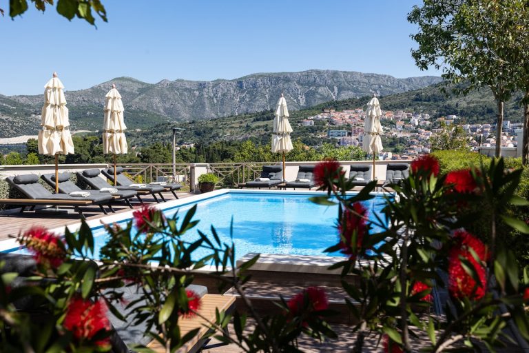 hotel-terbaik-di-croatia-cavtat-penginapan-nyaman-dan-strategis