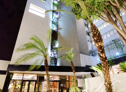 hotel-terbaik-di-dekat-centro-comercial-aricanduva