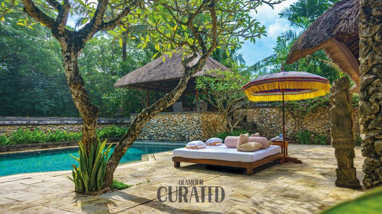 mengulas-hotel-terbaik-the-oberoi-beach-resort-bali