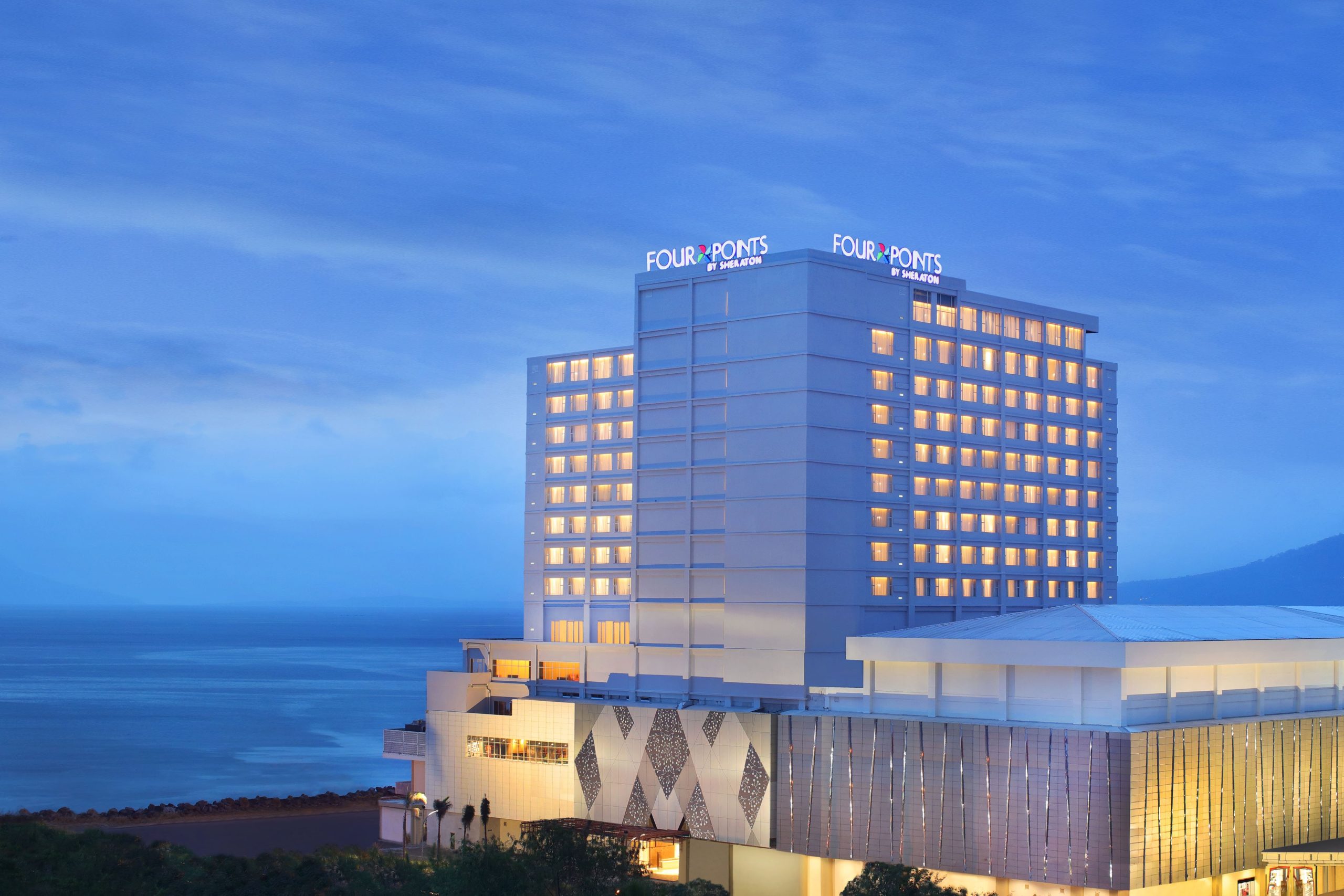 pengalaman-menginap-di-hotel-four-points-by-sheraton-manado