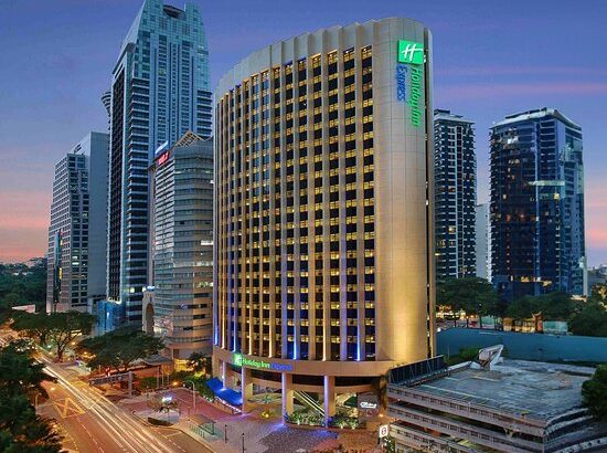 review-hotel-terbaik-holiday-inn-express-kuala-lumpur-city-centre