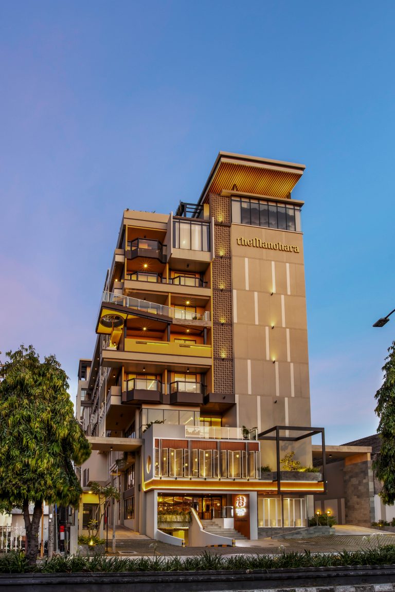 review-hotel-terbaik-the-manohara-hotel-yogyakarta-yang-nyaman