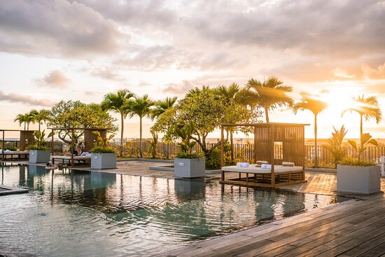 ulasan-lengkap-hotel-terbaik-cross-paasha-bali-seminyak