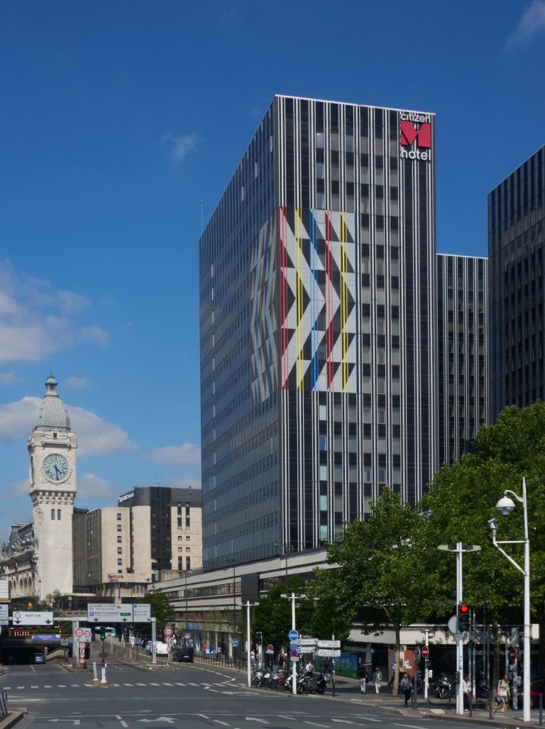 hotel-hotel-terminus-lyon-penginapan-nyaman-di-pusat-lyon