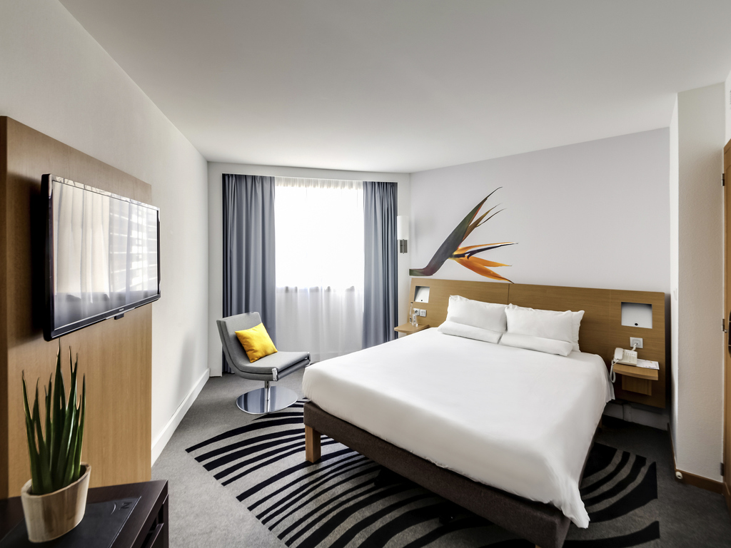 hotel-novotel-paris-centre-gare-montparnasse-penginapan-nyaman-di-paris