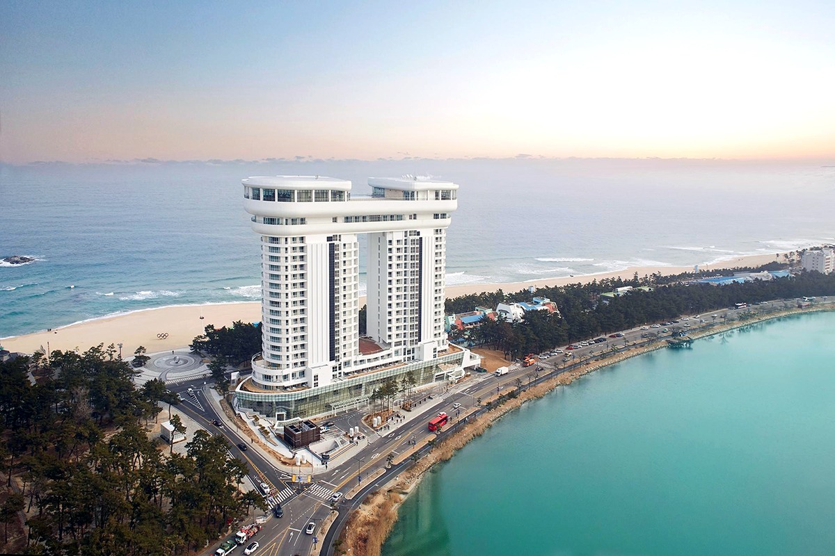 hotel-skybay-gyeongpo-penginapan-nyaman-di-pantai-gyeongpo