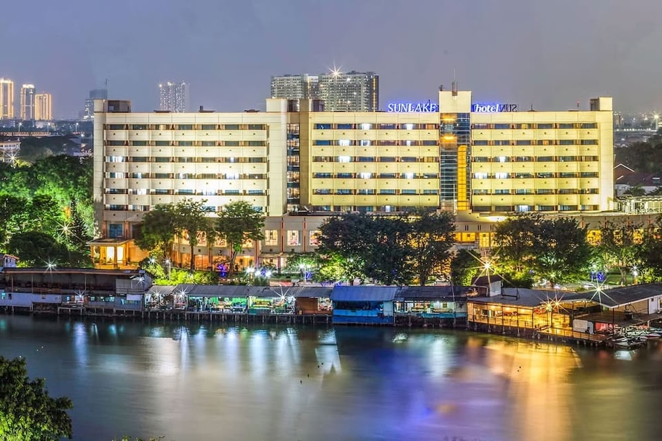 hotel-terbaik-sunlake-waterfront-resort-convention-jakarta-yang-nyaman