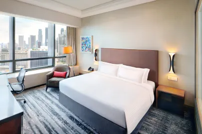 hotel-the-carlton-a-regent-hotel-penginapan-nyaman-di-tengah-kota