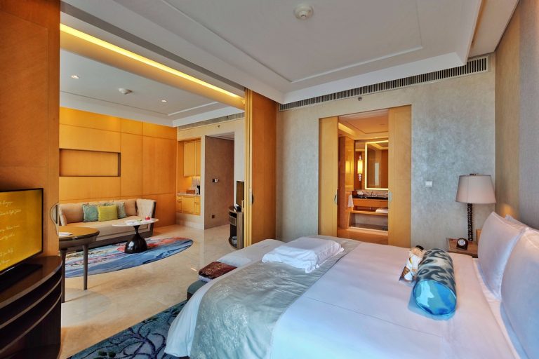 menelusuri-keistimewaan-hotel-raffles-jakarta-yang-eksklusif