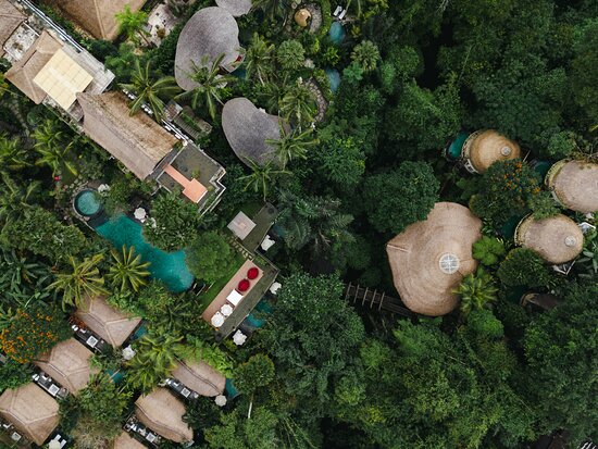 ulasan-lengkap-tentang-hotel-terbaik-the-udaya-resorts-spa
