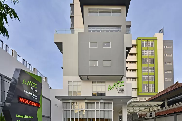 whiz-prime-hotel-basuki-rahmat-malang-pilihan-hotel-terbaik