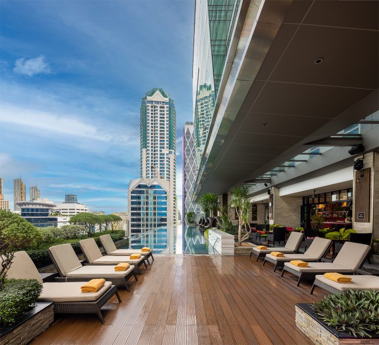hotel-eastin-grand-sathorn-penginapan-nyaman-di-jantung-bangkok