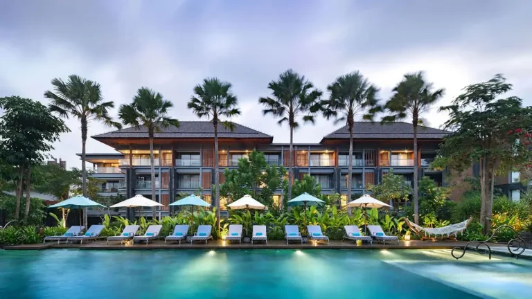 hotel-indigo-bali-seminyak-beach-oleh-ihg-penginapan-nyaman-di-pantai-seminyak
