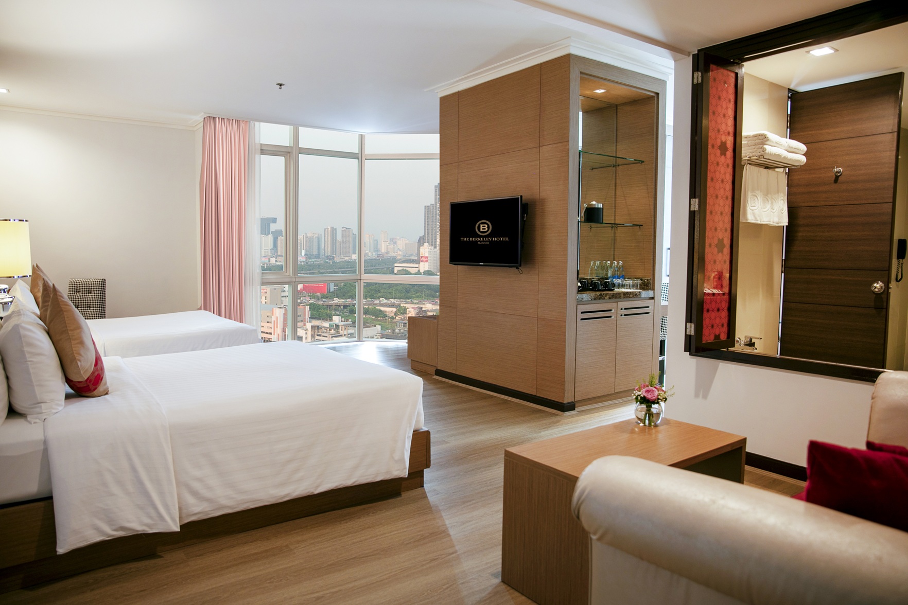 pengalaman-menginap-di-the-berkeley-hotel-pratunam-yang-nyaman