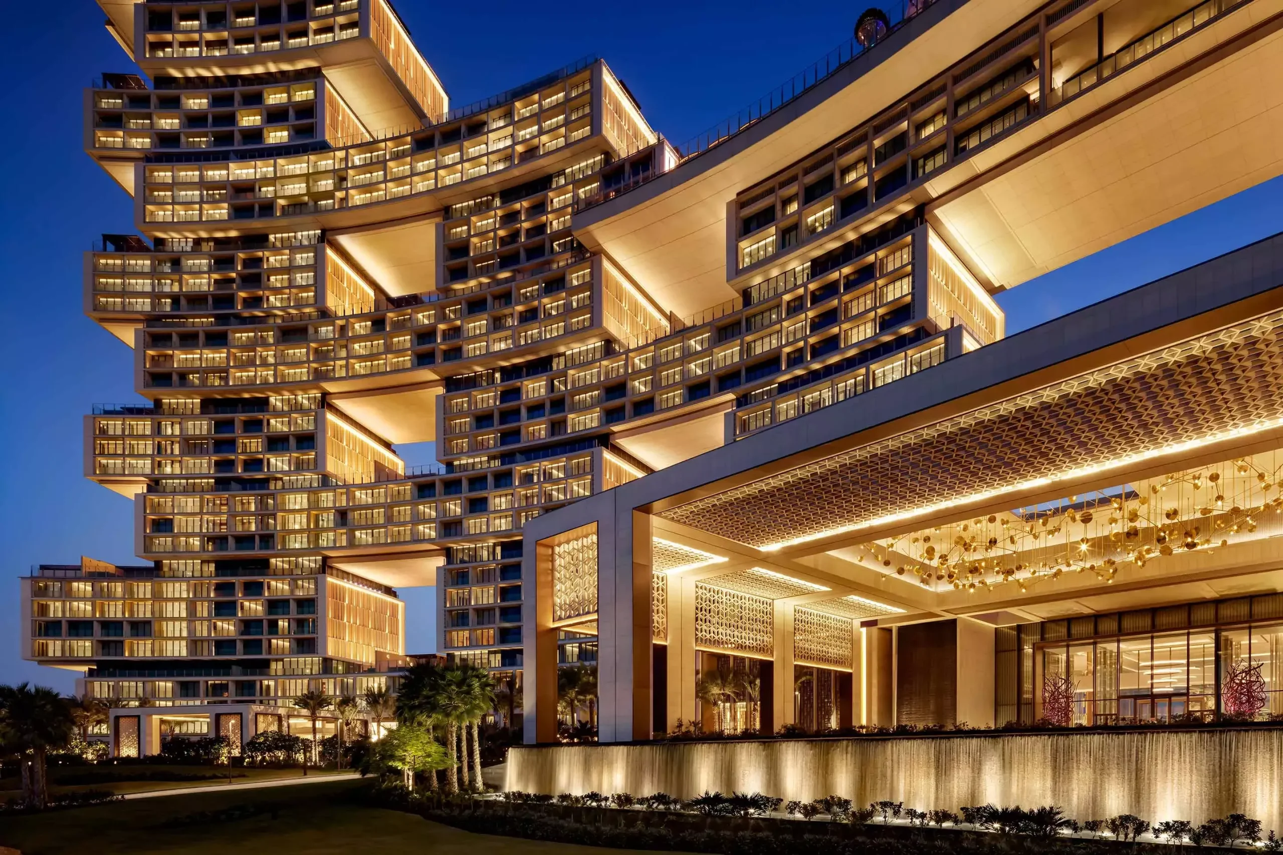 hotel-atlantis-the-royal-penginapan-mewah-di-pusat-kota-dubai