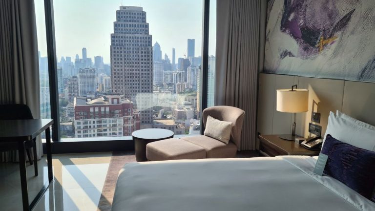 hotel-carlton-bangkok-sukhumvit-pengalaman-menginap-nyaman-di-bangkok