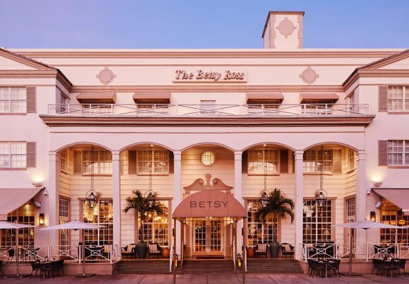 hotel-the-betsy-south-beach-penginapan-nyaman-di-miami-beach
