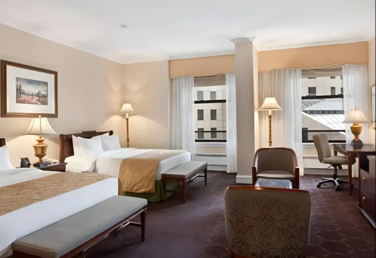 hotel-the-drake-hotel-penginapan-nyaman-di-tengah-kota