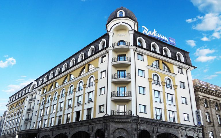 radisson-blu-kyiv-city-centre-hotel-nyaman-di-pusat-kota-kyiv
