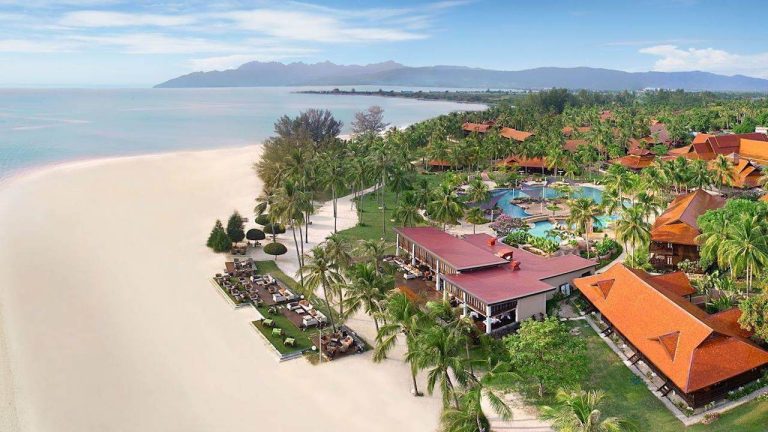 resor-pantai-pelangi-langkawi-hotel-nyaman-dan-eksotis