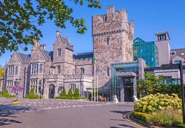 clontarf-castle-hotel-penginapan-bersejarah-di-dublin