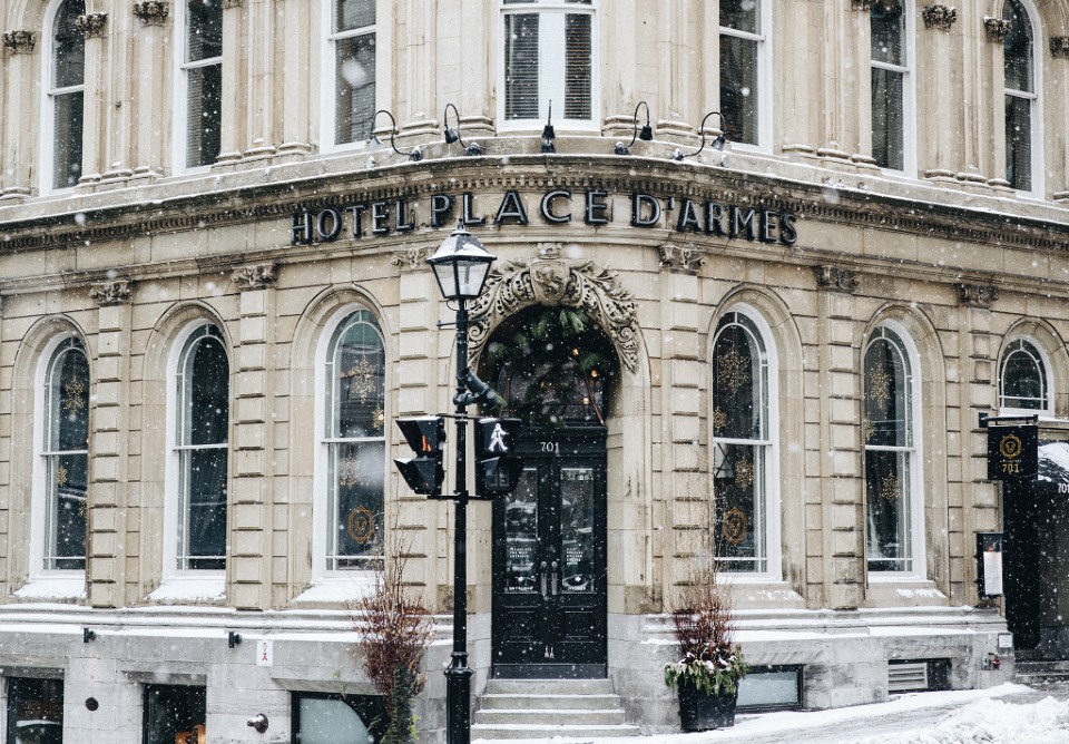 hotel-hotel-place-darmes-old-montreal-penginapan-bersejarah-dan-nyaman