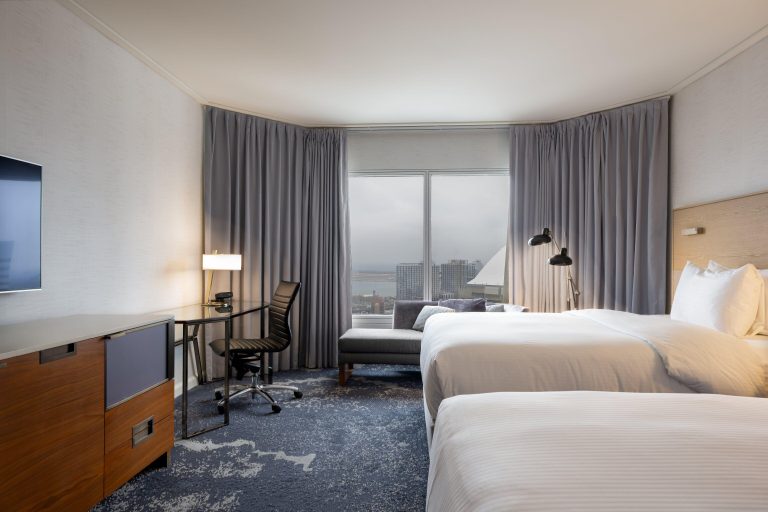 hotel-intercontinental-toronto-centre-oleh-ihg-penginapan-nyaman-di-toronto