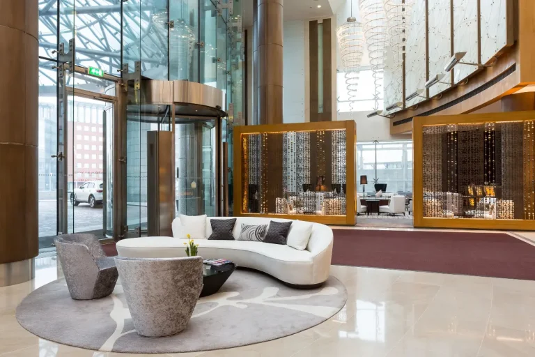 hotel-swissotel-krasnye-holmy-moscow-penginapan-mewah-di-pusat-kota